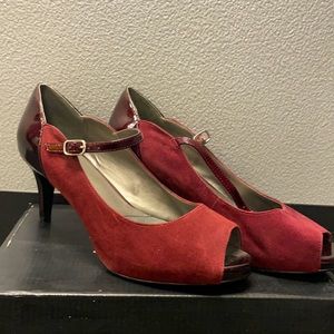 Olive Red Trotters Heels
